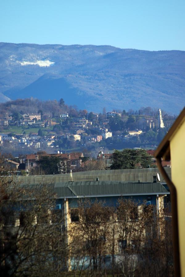 Garage Con Camere Pieve di Soligo Bagian luar foto